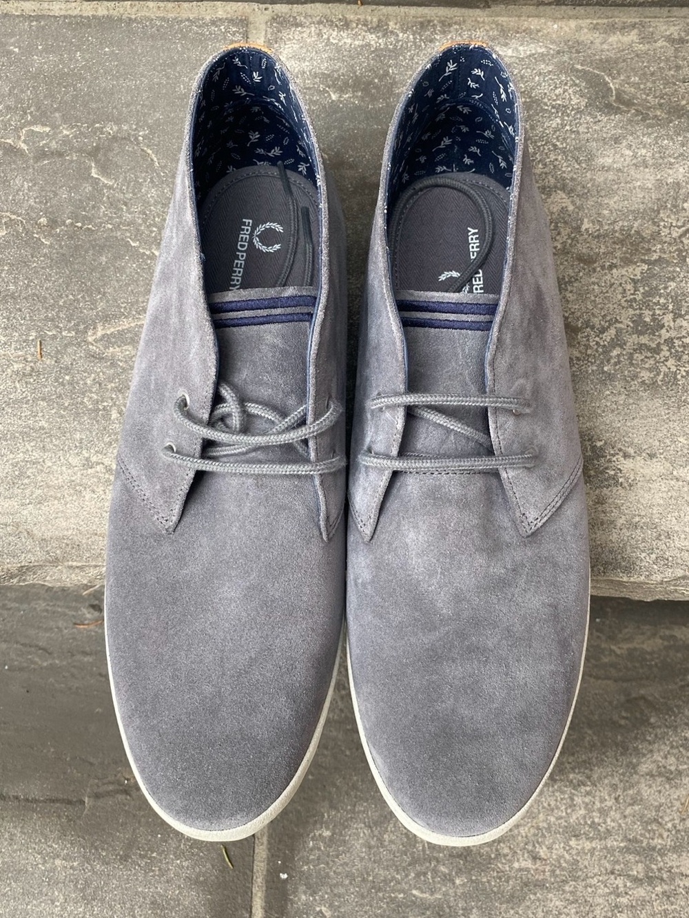 Fred Perry Men's Gray Suede Chukka Boots